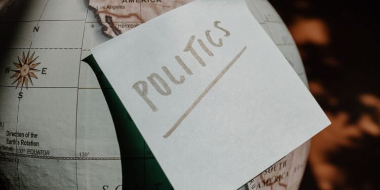 2026 Redistricting Battles Reshape Power — 2026 Redistricting Battles: 7 Essential Ways Power Shifts — Photo by Tara Winstead on Pexels