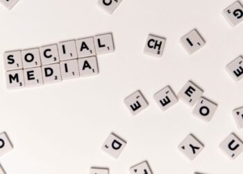 2026 social media regulations free speech — 2026 Social Media Regulations: Essential Impact on Free Speech — Photo by Visual Tag Mx on Pexels