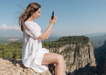 digital detox mental well-being 2026 — Digital Detox Mental Well-being 2026: Essential Guide — Photo by Pavel Danilyuk on Pexels